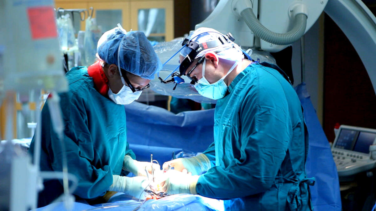 iKnife, il bisturi intelligente - A patient undergoes surgery at Intermountain Medical Center, which is known for its low cost, high quality, evidence-based health care system.