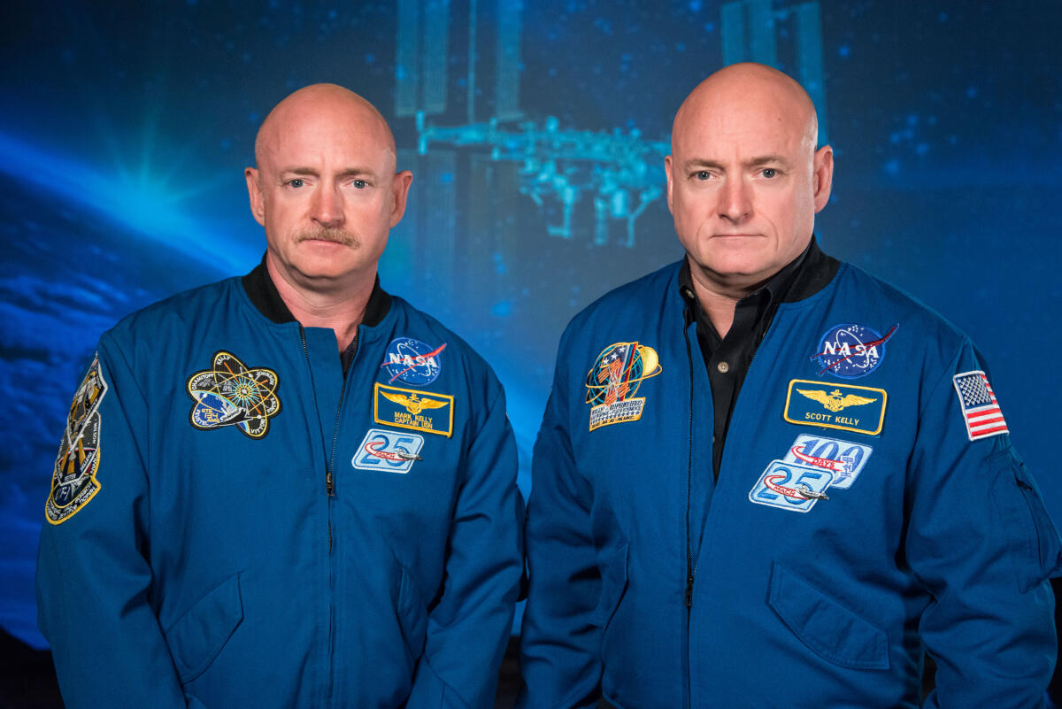 Twins astronauts for NASA experiment - wikimedia.org