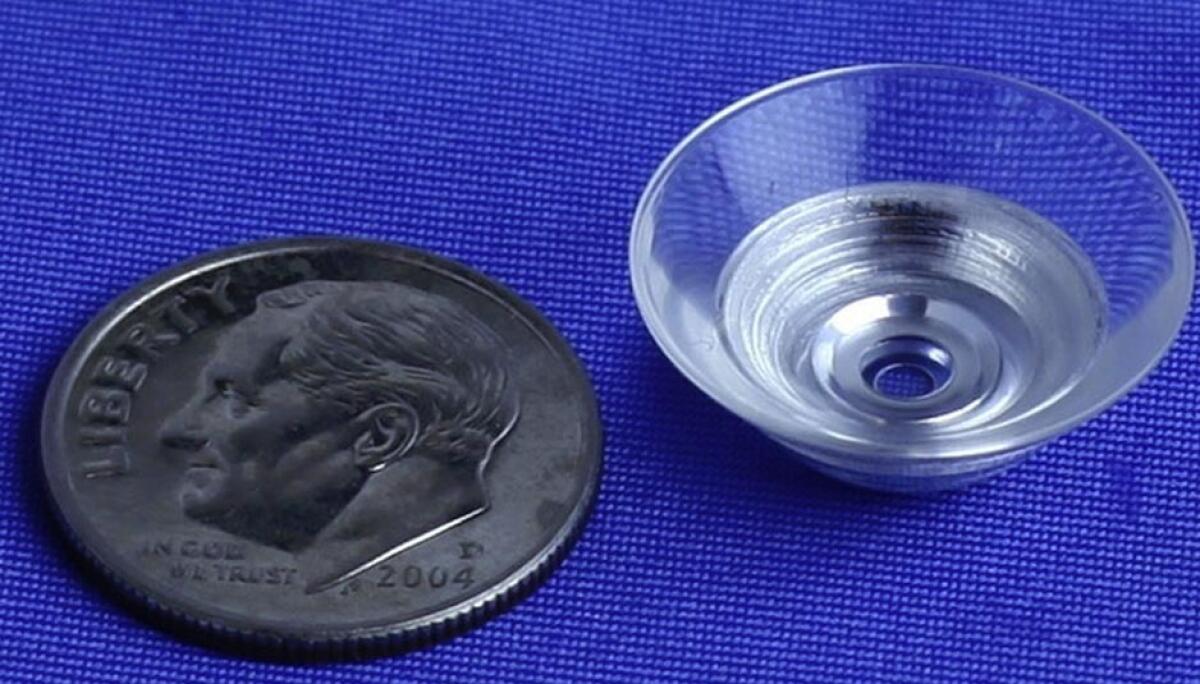 Smart contact lenses with 2.8x zoom - Credits: jacobsschool.ucsd.edu