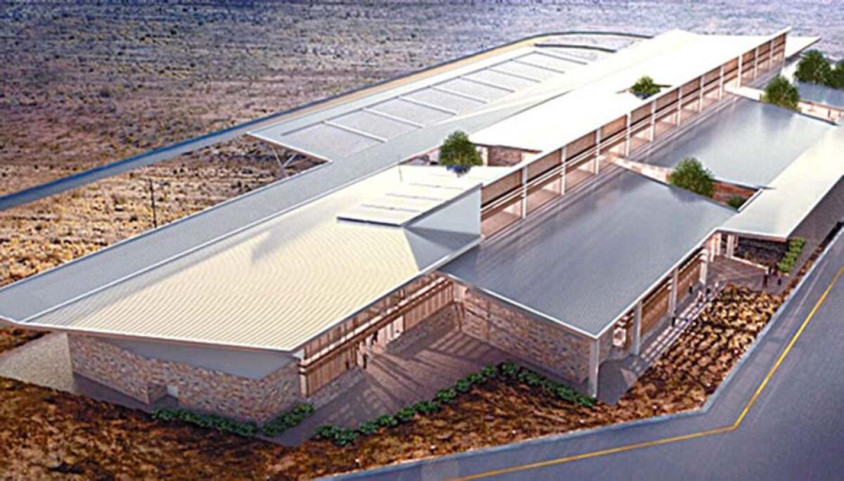 L’Aeroporto Rivoluzionario alle Galapagos - smallshipsafaris.com