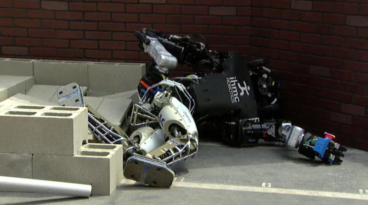 I robot imparano a cadere - Il futuro sono i robot che impareranno a cadere, nel modo corretto che limiti i danni. Credits: https://spectrum.ieee.org