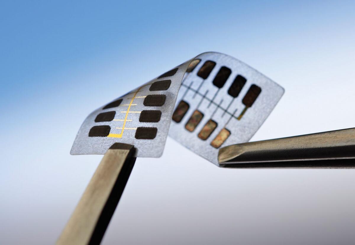 Printed Memory, le etichette anti-contraffazione - Xerox Printed Memory and Xerox Printed Memory with Cryptographic Security is a highly secure, flexible printed label which can be used to determine if a product is genuine and to track how it has been handled during distribution.