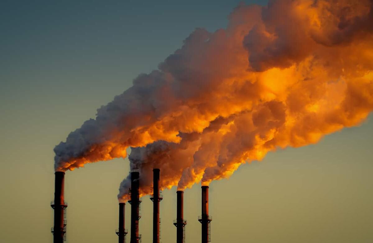 Emissioni di CO2 in aumento, lo rivela uno studio geologico - CO2