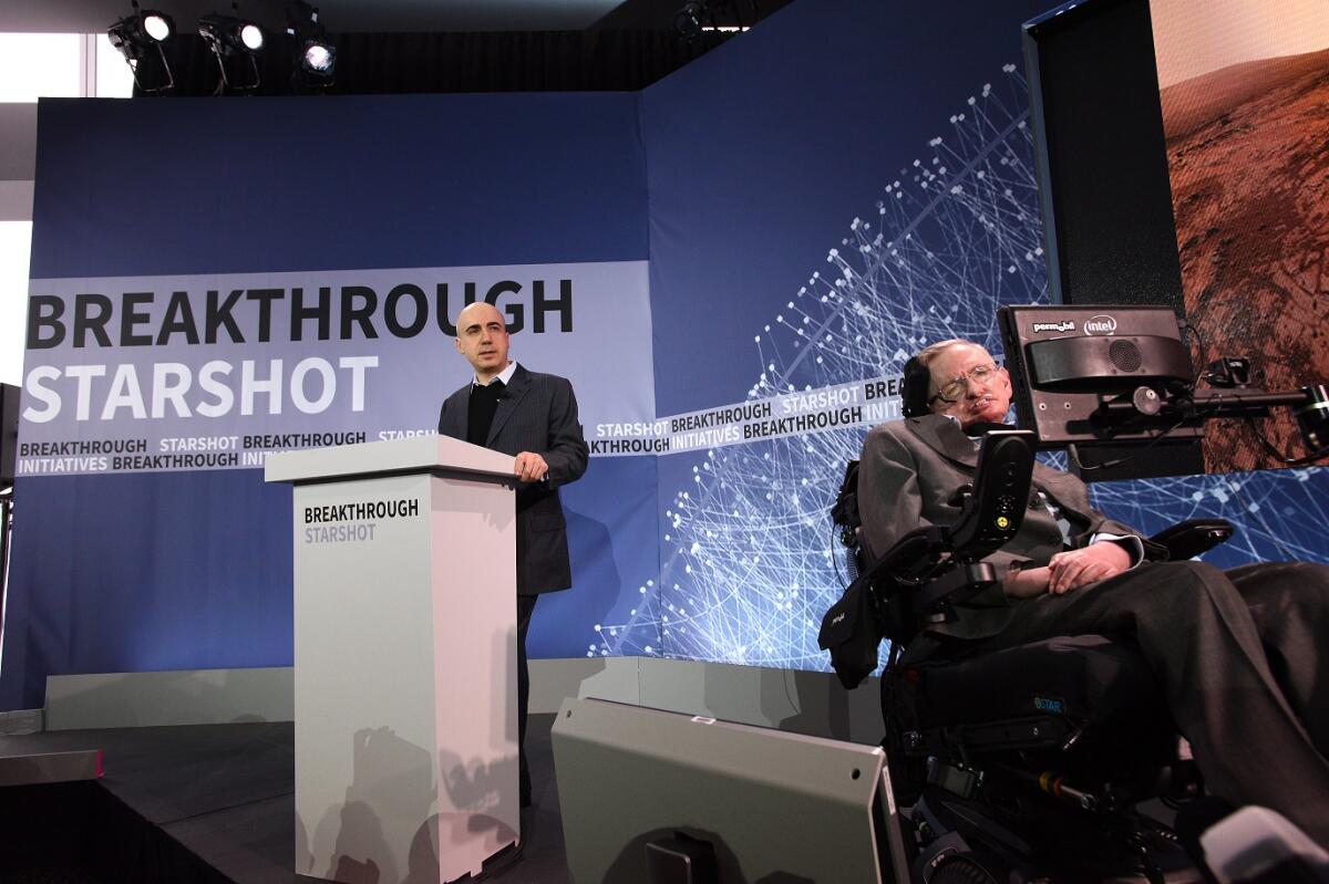 Breakthrough Starshot: Hawking, Milner e Zuckerberg alla conquista dello spazio - New York, April 12,  Yuri Milner and Stephen Hawking host press conference to announce Breakthrough Starshot, a new space exploration initiative, at One World Observatory on April 12, 2016 in New York City.  Photo by Bryan Bedder