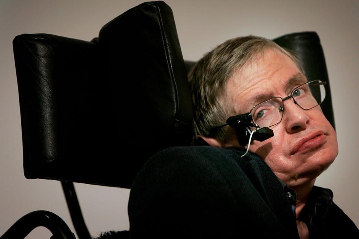 Stephen Hawking sempre più vicino al Premio Nobel - Stephen Hawking, credits: http://s3.amazonaws.com/