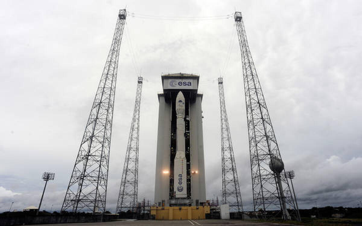 Lanciatore Vega: 5 satelliti sparati nello spazio - Credits: ansa.it