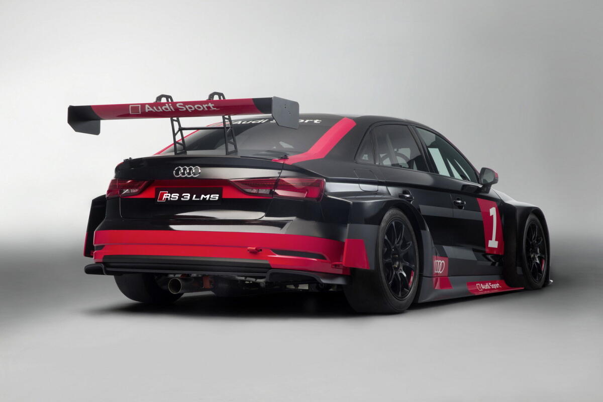 Audi RS 3 LMS: nuova vita dopo il WEC - topspeed.com