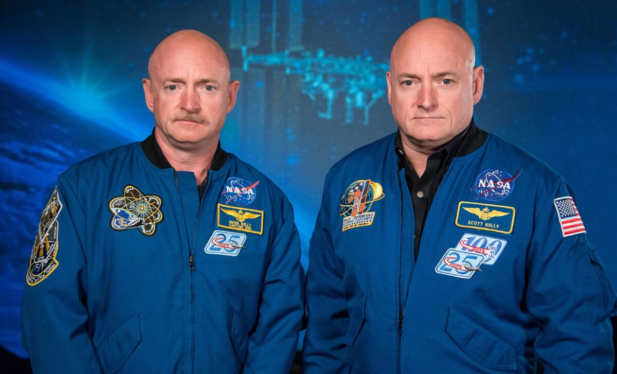 "Non siamo più gemelli" - Expedition 45/46 Commander, Astronaut Scott Kelly along with his brother, former Astronaut Mark Kelly speak to news media outlets about Scott Kelly's 1-year mission aboard the International Space Station.  Photo Date: January 19, 2015.  Location: Bui