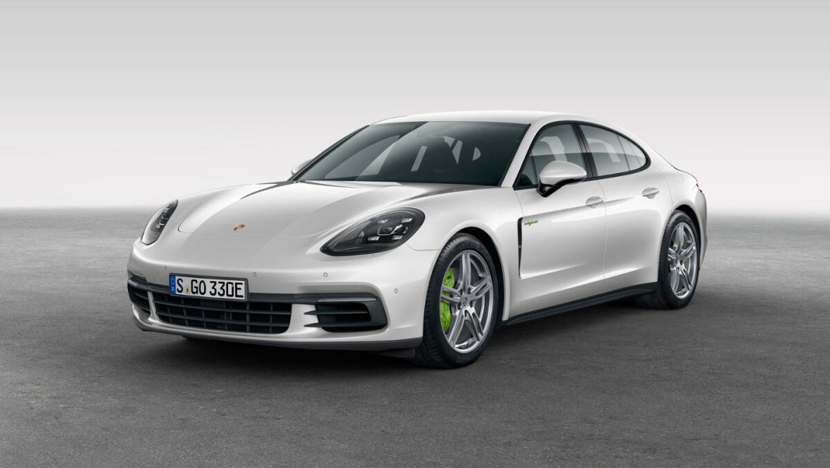 Nuova Porsche Panamera 4 E-Hybrid: la sportiva sempre più “elettrica” - newsroom.porsche.com