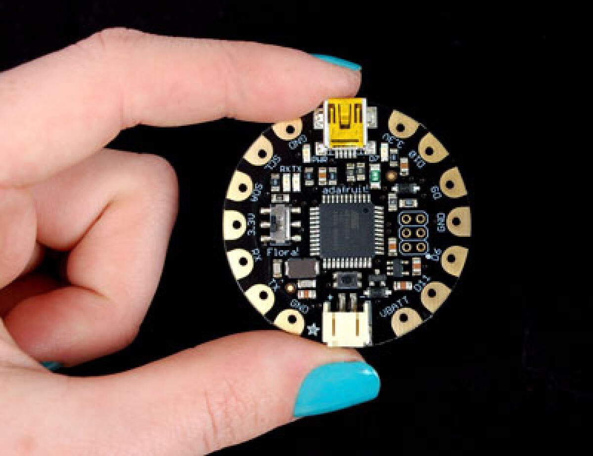 Pixel 2.0, Arduino diventa indossabile - 