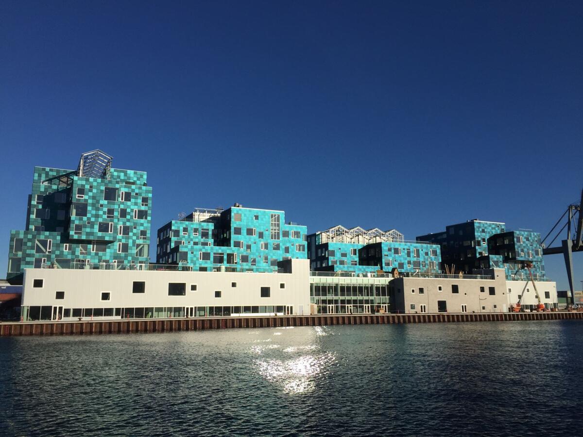 Fotovoltaico per la Copenhagen International School - La facciata della Copenhagen International School
epfl.ch