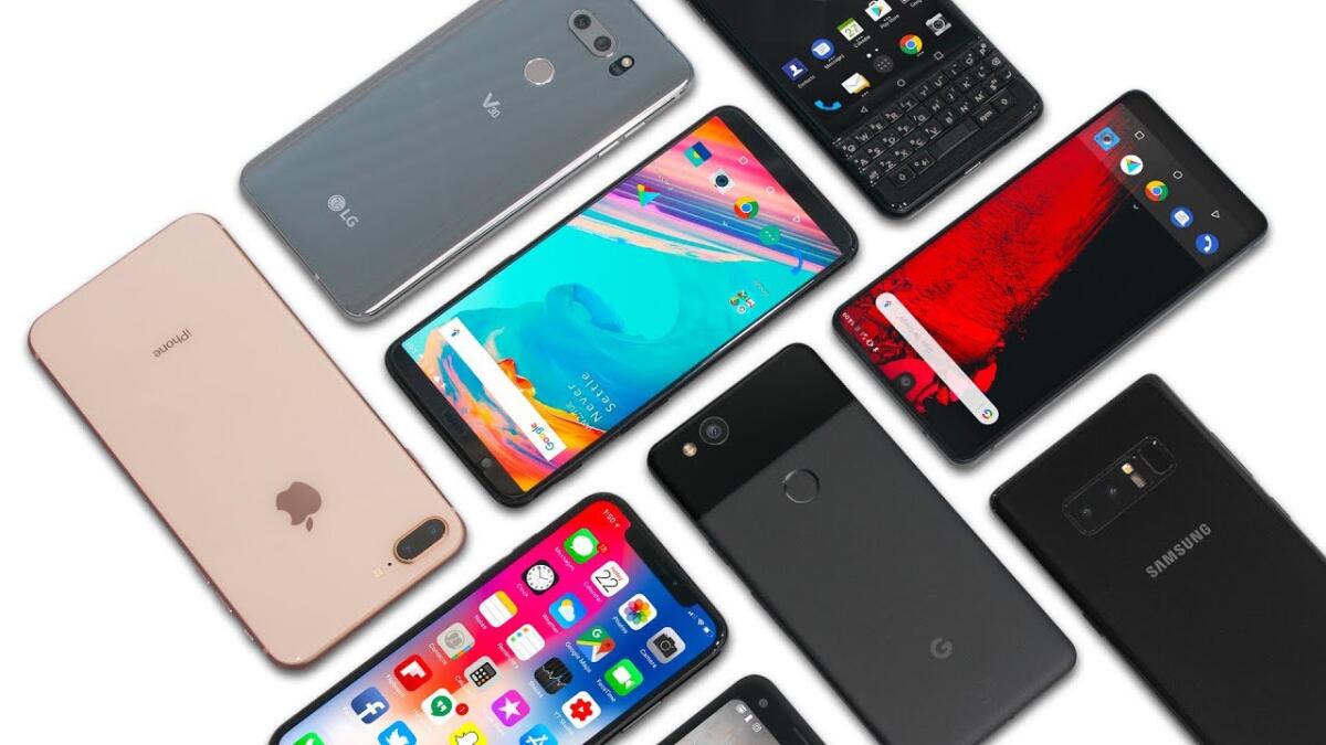 Lo smartphone sta morendo: cosa ci aspetta? - I grandi ingegneri mondiali prevedono un futuro in cui gli smartphone scompariranno. Credits: Justin Tse (youtube)