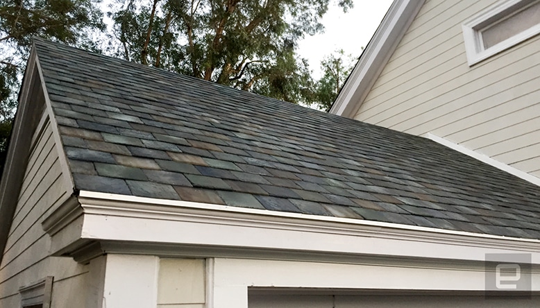 Solar Roof installato su una abitazione. Source: emobilis.co