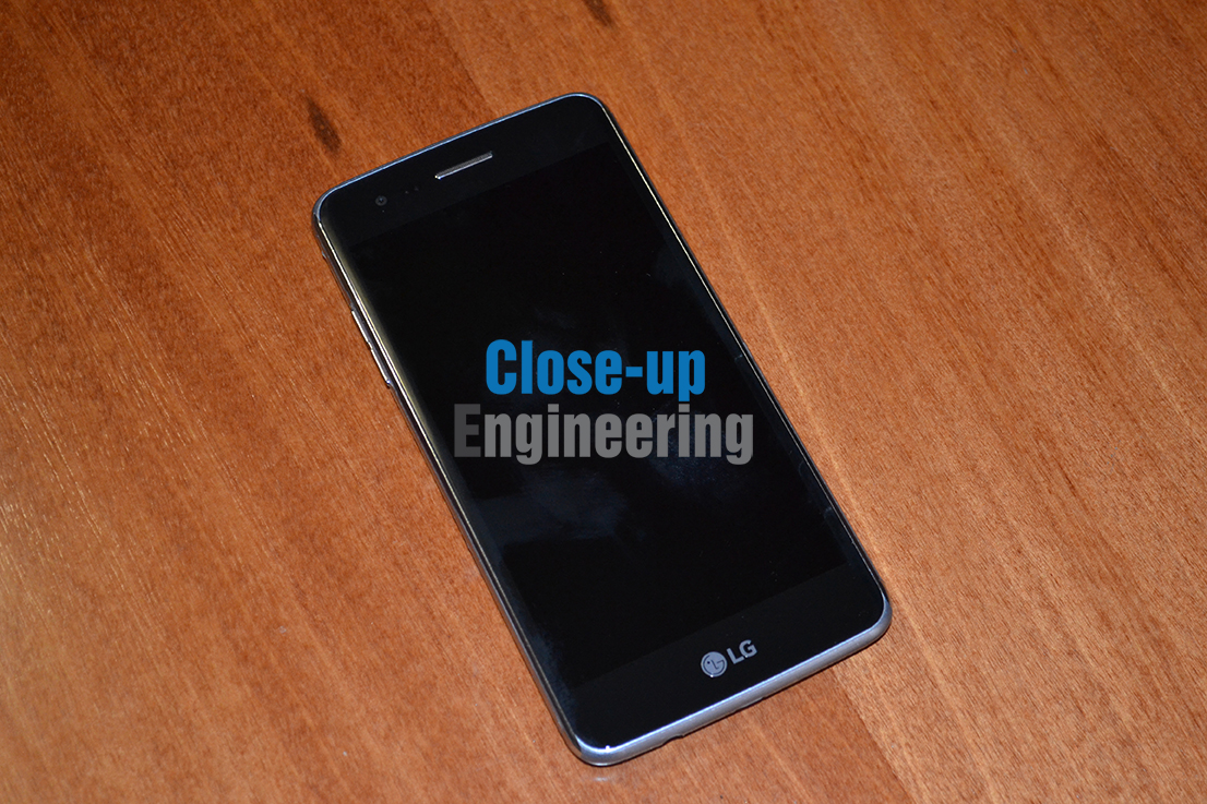 Fronte LG K8 2017. Scattata da Close-up Engineering.