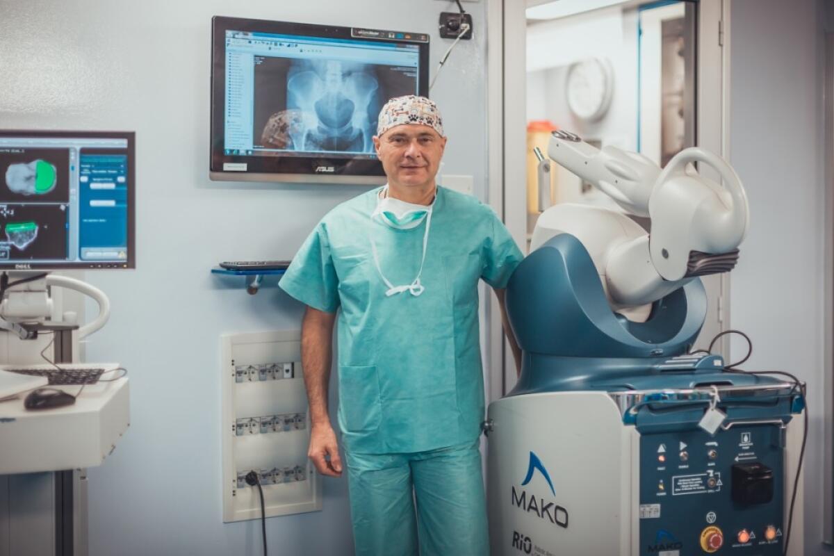 Piattaforma Hunova al San Francesco di Verona: un ospedale 4.0 - Robot Mako alla Clinica San Francesco 
http://www.lenews.info