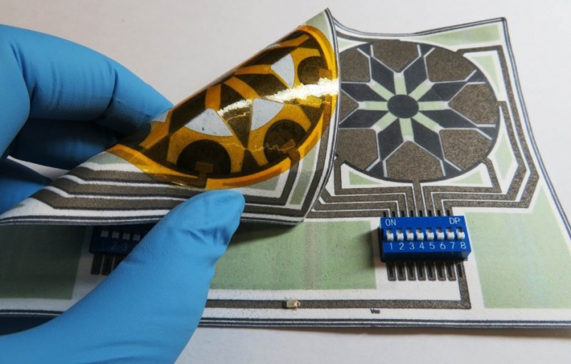 Questa batteria, alimentata dalla saliva, può funzionare in condizione estreme, dove le comuni batterie non possono. https://www.binghamton.edu/news/