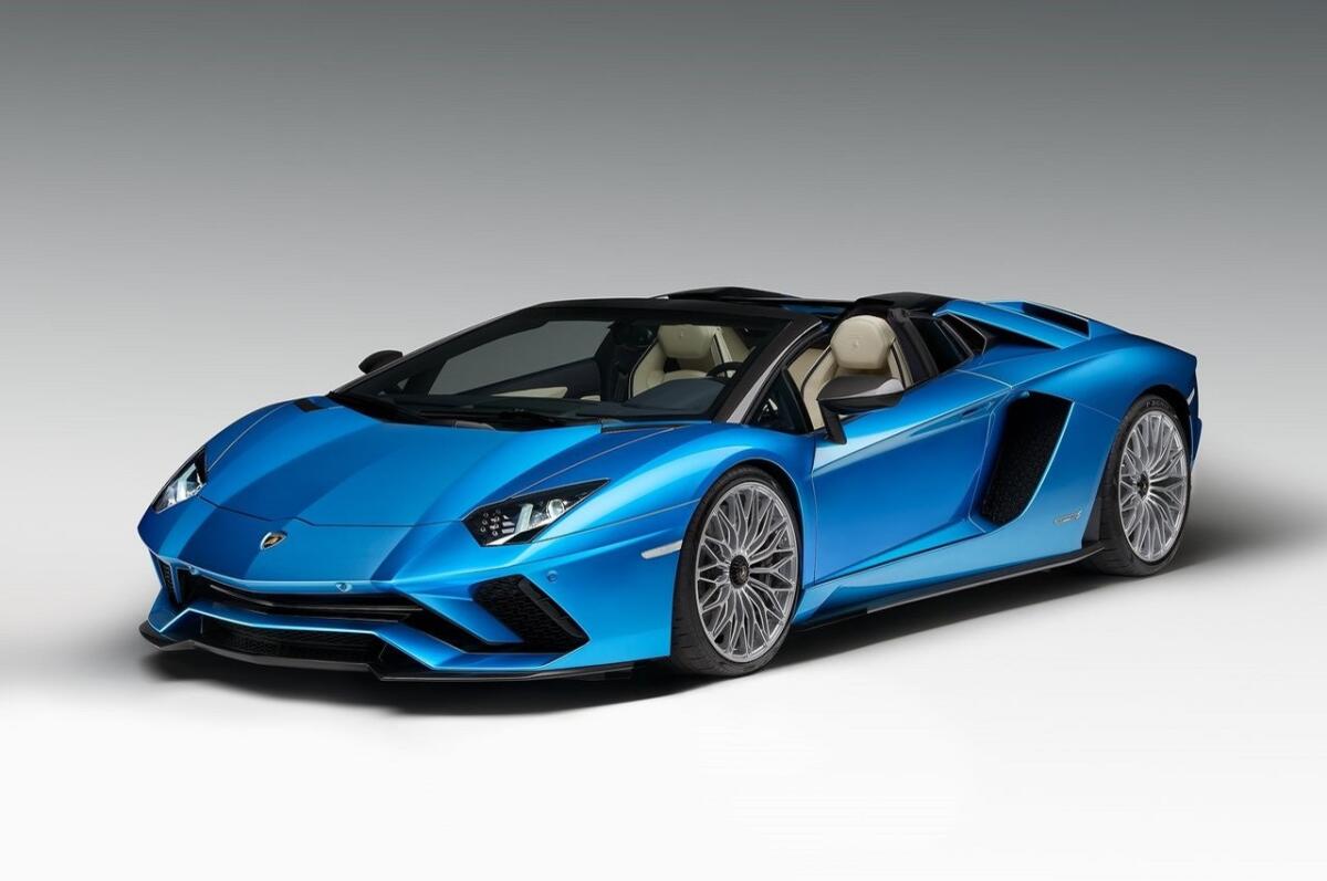 Lamborghini Aventador S Roadster in anteprima al Salone di Francoforte - 