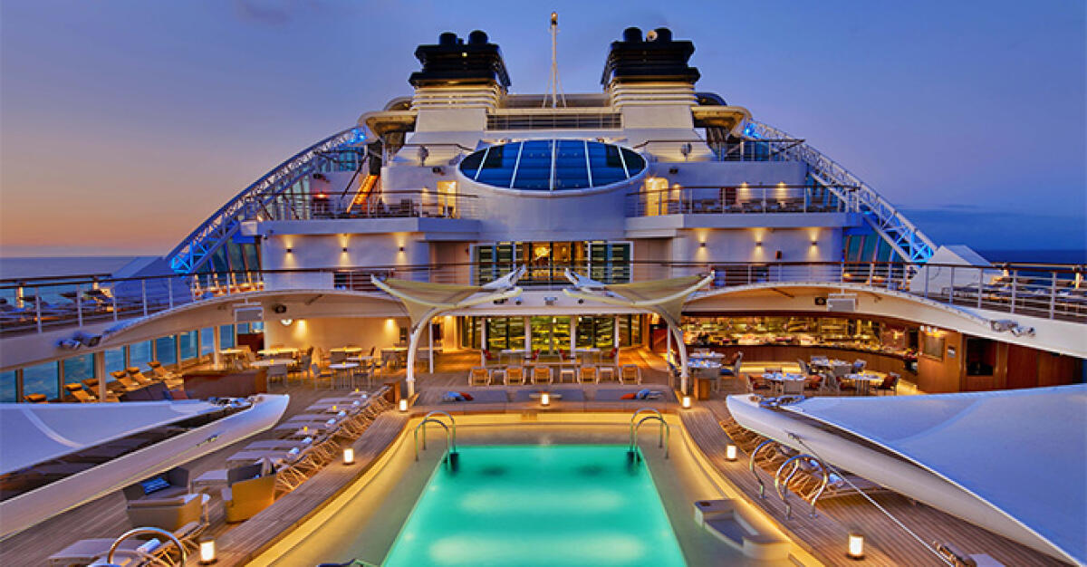 A Sestri varata la "Seabourn Ovation" - 