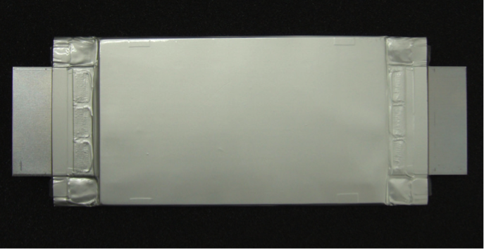 Prototipo da 50Ah della next-generation SCiB™ (111mm x 194mm x 14.5mm). Credits: Toshiba Corporation