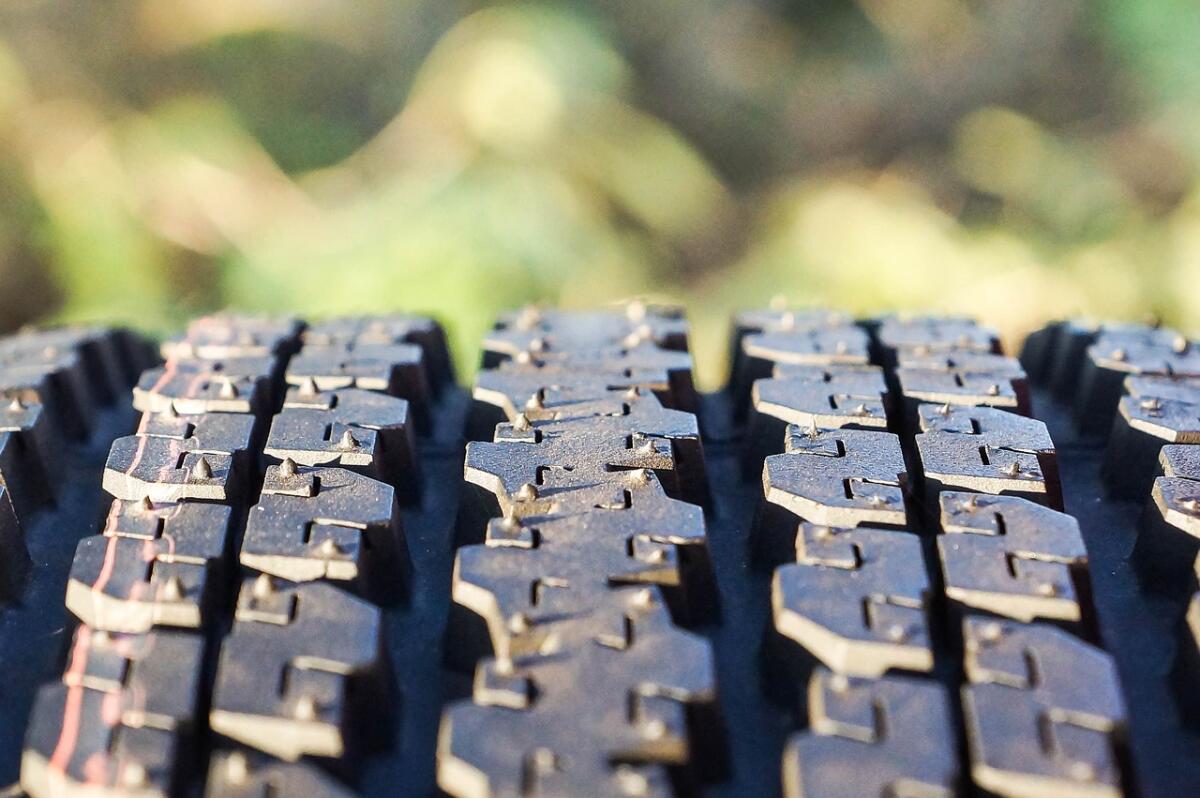 Le gomme per l'auto si comprano online - 