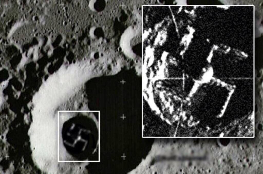 Un fotomontaggio creato per riprodurre, in un cratere lunare, ipotetiche basi spaziali naziste progette perdistruggere in pochi minuti intere nazioni grazie a potenti cannoni al laser. Credits: hoaxeye.com