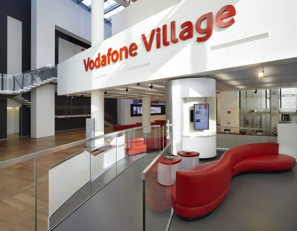 Il Vodafone Village di Milano. Credits: www.mondomobileweb.it