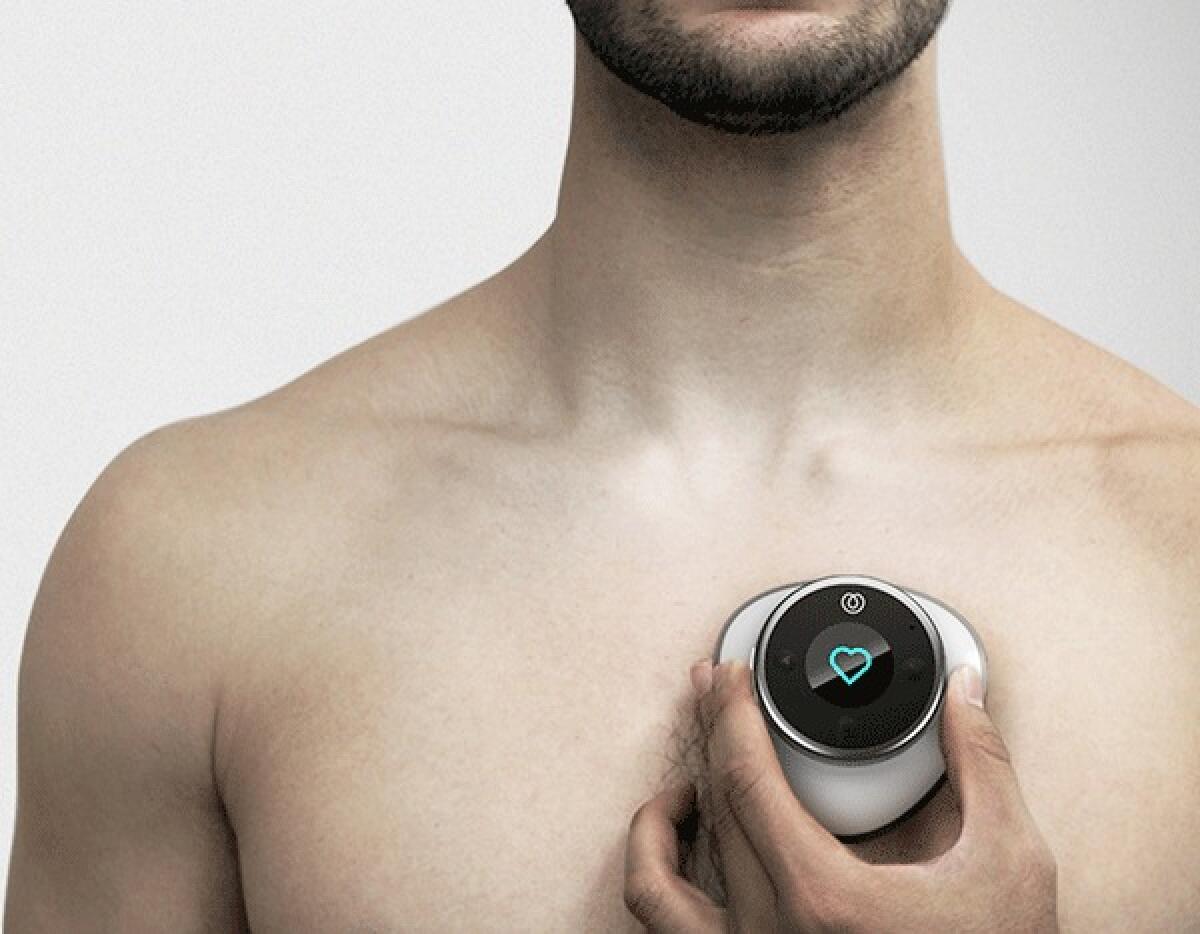 200 anni di stetoscopio: da un cilindro di legno all'elettronica - AUM Cardiovascular’s CADence System