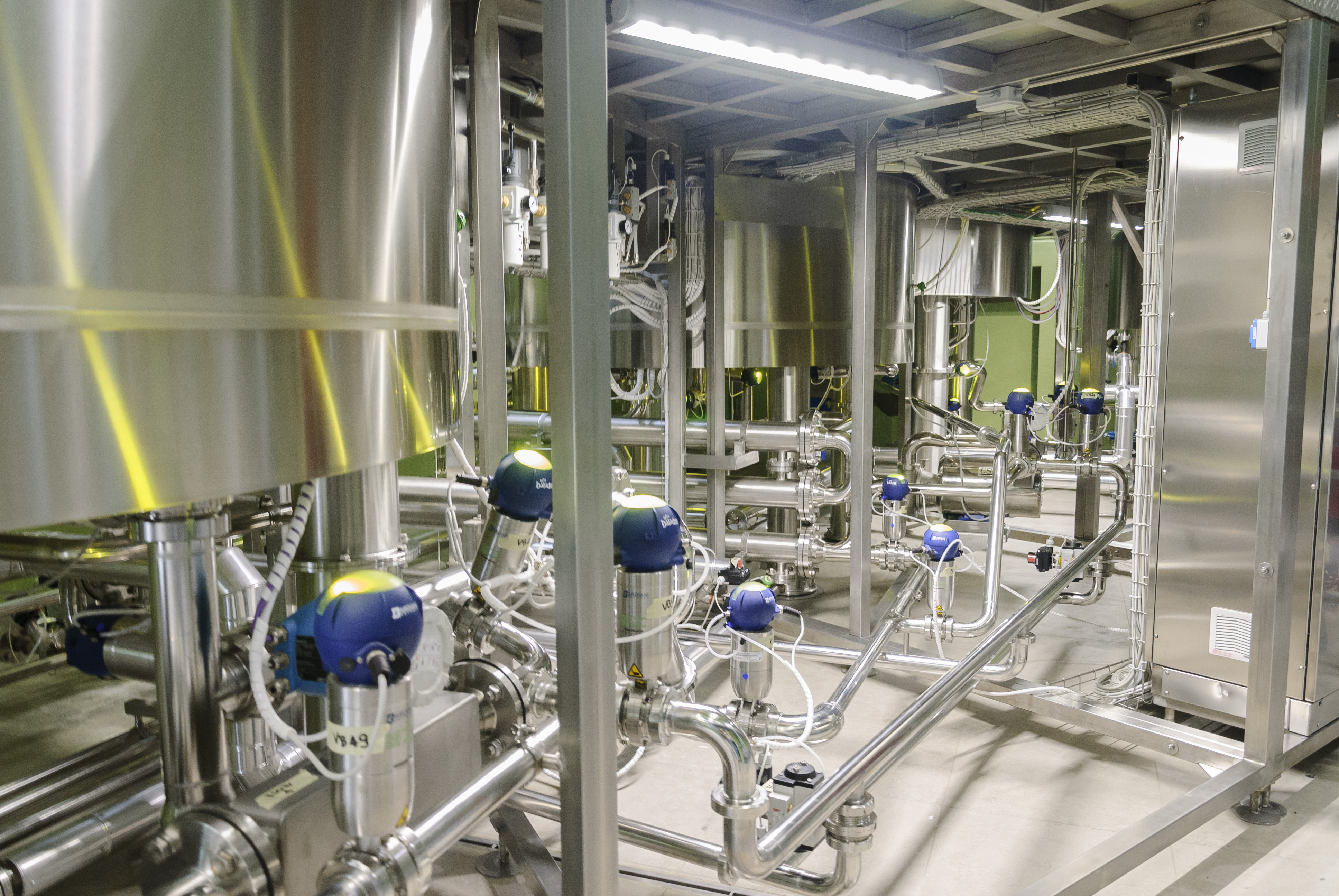 Baladin, birreria, birra, beer, energia, energy, ambiente, environment, sostenibilità, sustainability, industria 4.0, industry, fabbrica, lavoro, biologia, museo, museum, biology, Teo Musso, Langhe, Piemonte, Torino, Turin, Italy, Made in Italy, Italia, v