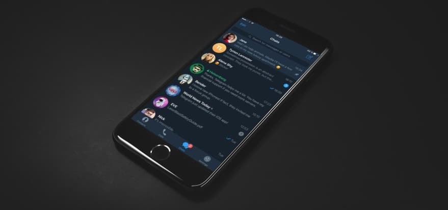 iPhone con Telegram X in esecuzione. Source: PCUSB.it