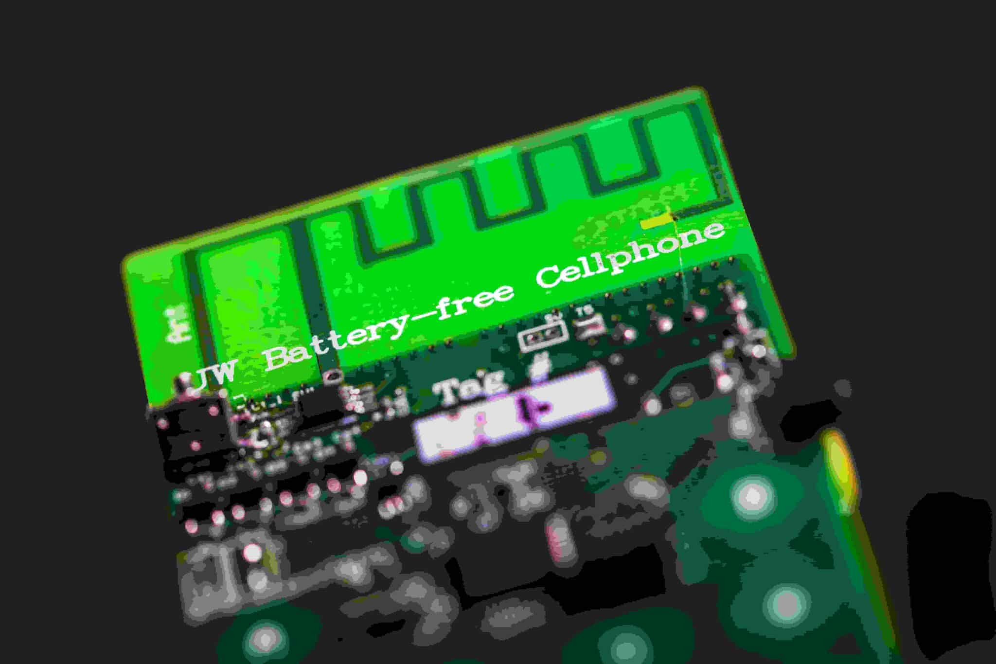 "Gli ingegneri UW hanno progettato il primo cellulare senza batteria in grado di inviare e ricevere chiamate utilizzando solo pochi microwatt di potenza". Mark Stone / Università di Washington Ph: washington.edu