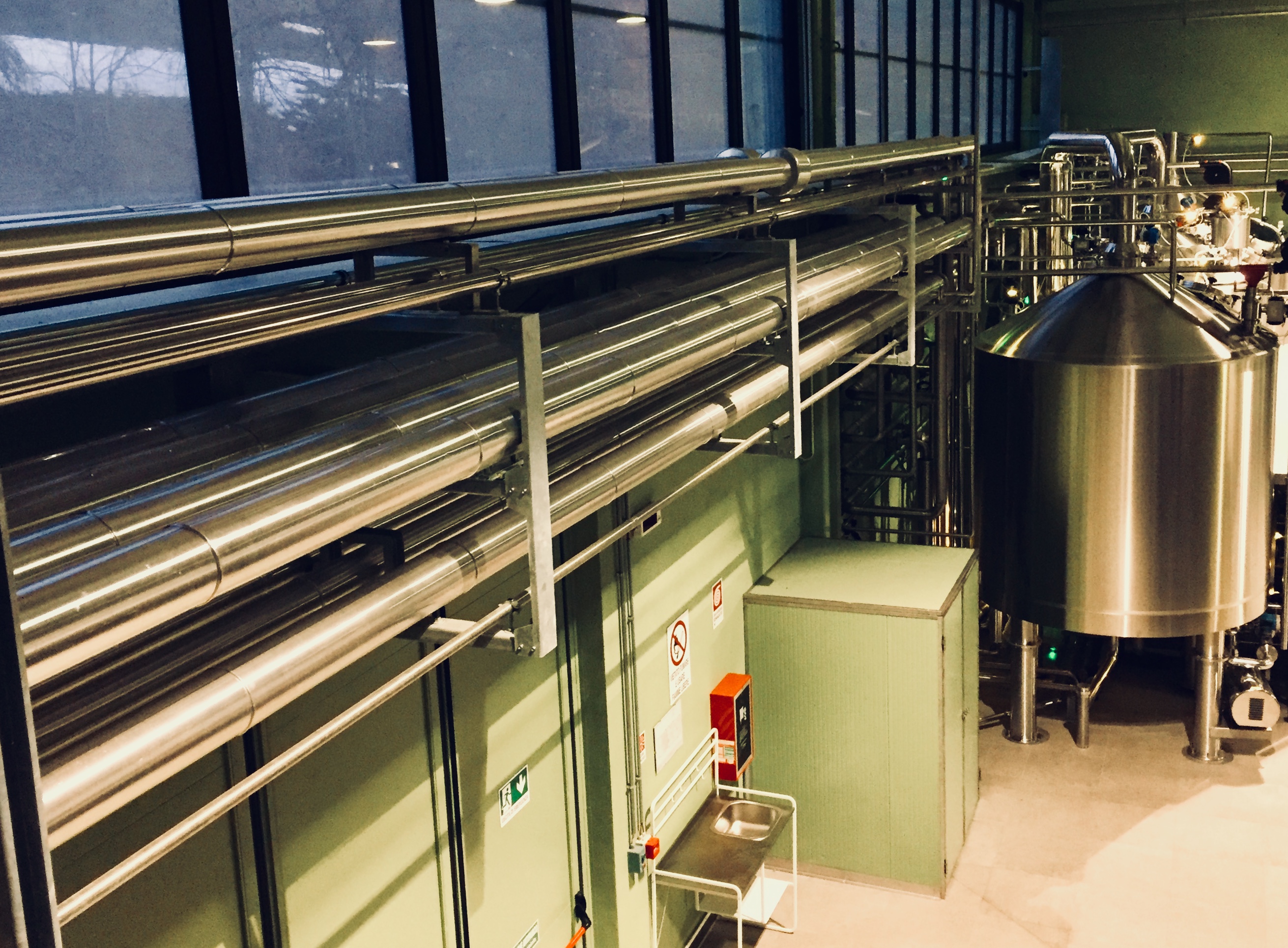 Baladin, birreria, birra, beer, energia, energy, ambiente, environment, sostenibilità, sustainability, industria 4.0, industry, fabbrica, lavoro, biologia, museo, museum, biology, Teo Musso, Langhe, Piemonte, Torino, Turin, Italy, Made in Italy, Italia, v