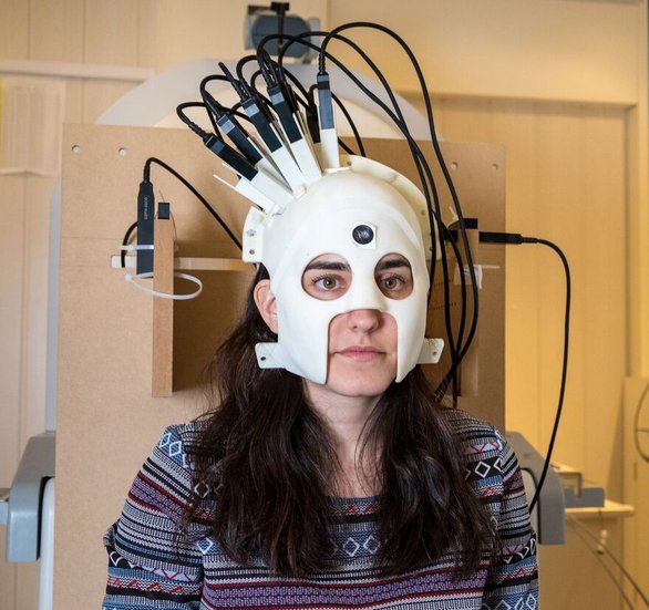 Scanner a casco per Magnetoencefalografia. Ph:Science Daily