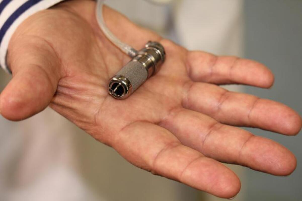 Un cuore artificiale salva la vita ad una bambina di 3 anni - PH: ansa.it