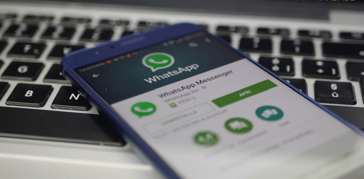 Immagine dell'applicazione WhatsApp all'interno del Google Play Store. Fonte: GQ Italia