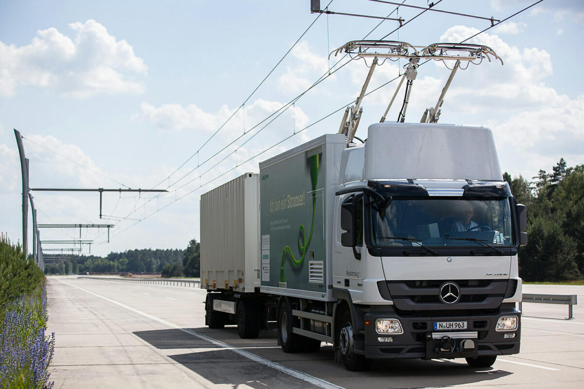 eHighway, l'autostrada per filotir elettrici di Siemens - siemens.com