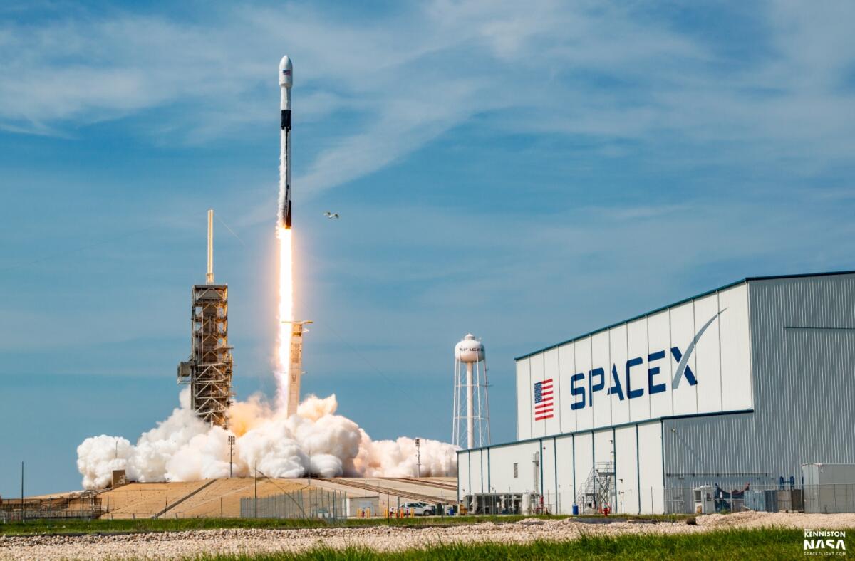 Block 5: l'ultima versione del Falcon 9 - Lancio di un primo Falcon 9 di tipo Block 5. Credits: www.nasaspaceflight.com
