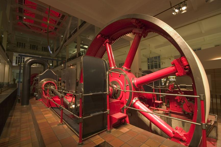 science museum, londra, energy hall, james watt, energia, vapore, macchine, engine, industria, vapore, motori, rivoluzione industriale, storia, scienza, ingegneria