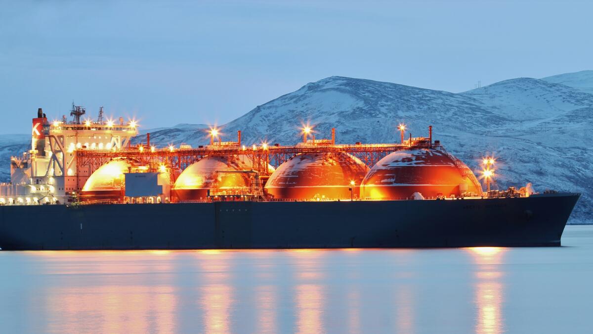 Gas Naturale, è vero che sarà il combustibile di transizione? - bcg.com