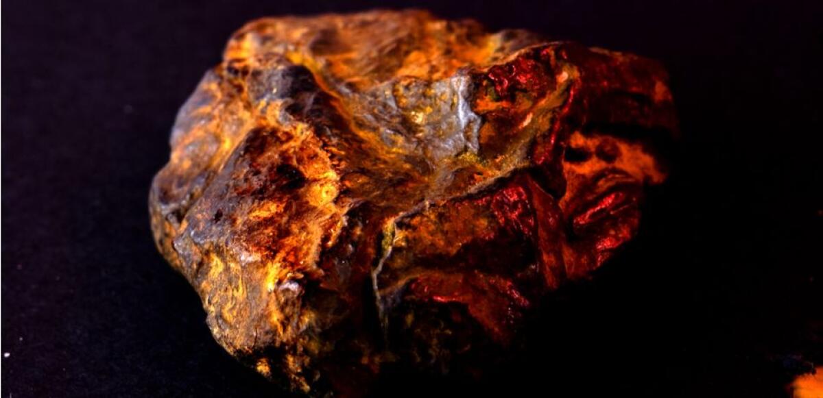 Uakitite: il minerale che arriva dallo spazio potrebbe nascondere sorprese! - 