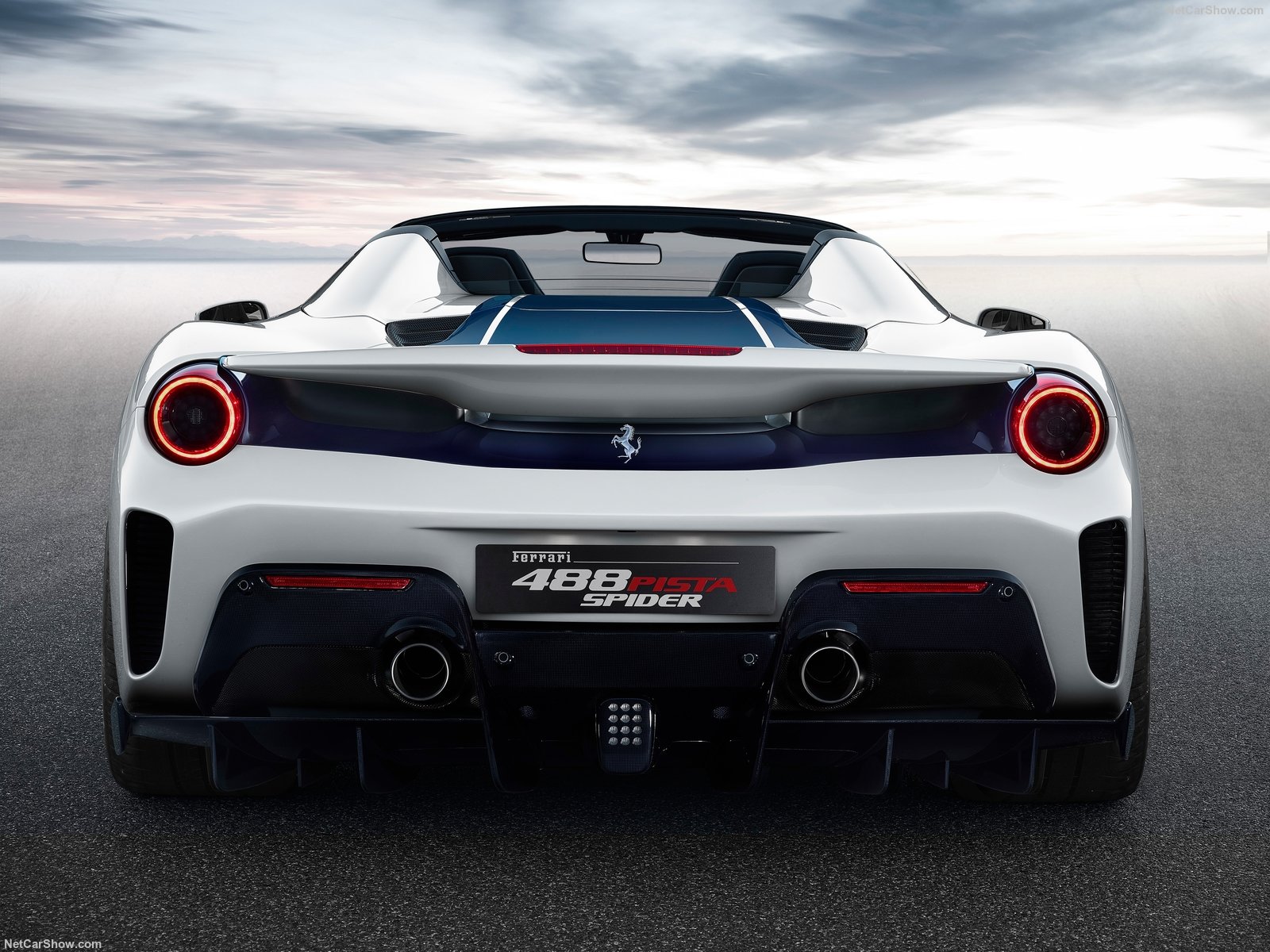 PH: netcarshow.com