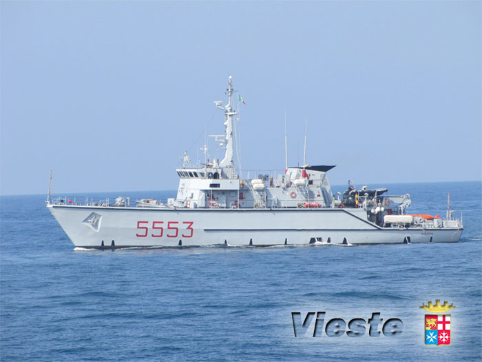 Il cacciamine ViestePH: Marina Militare
