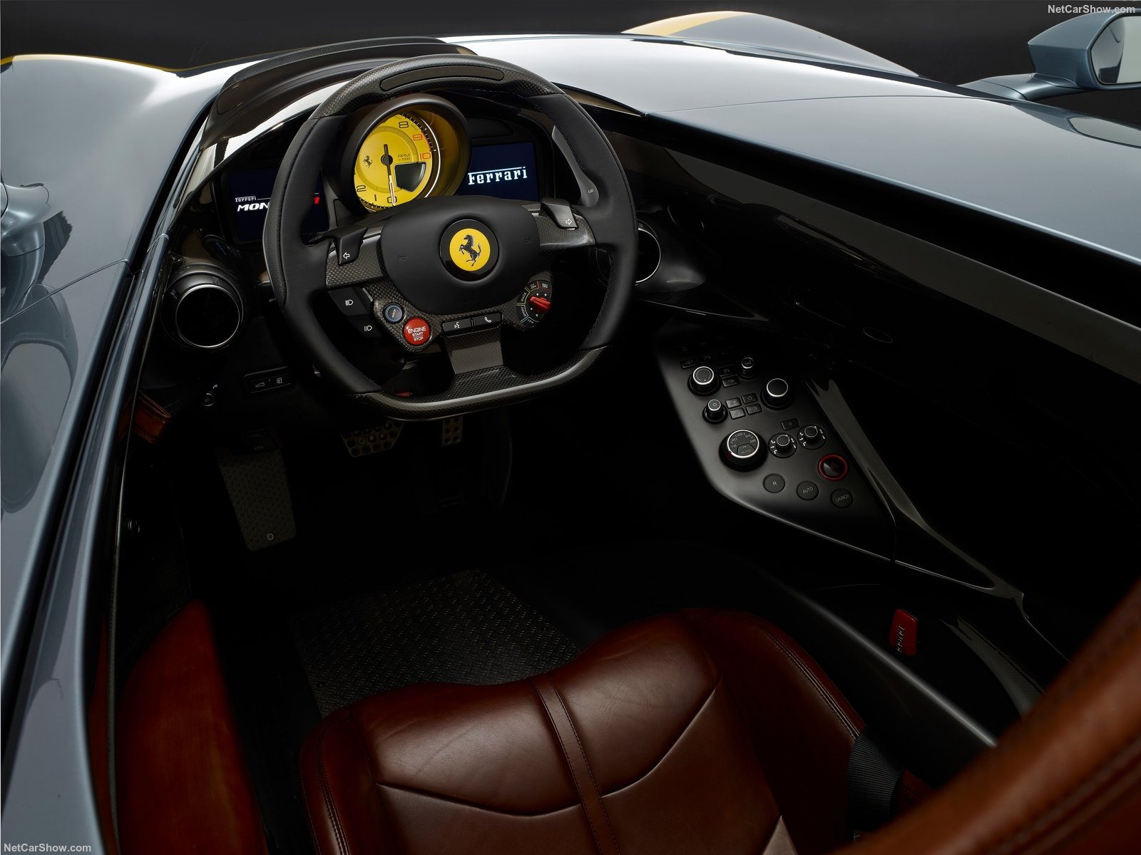 PH: netcarshow.com