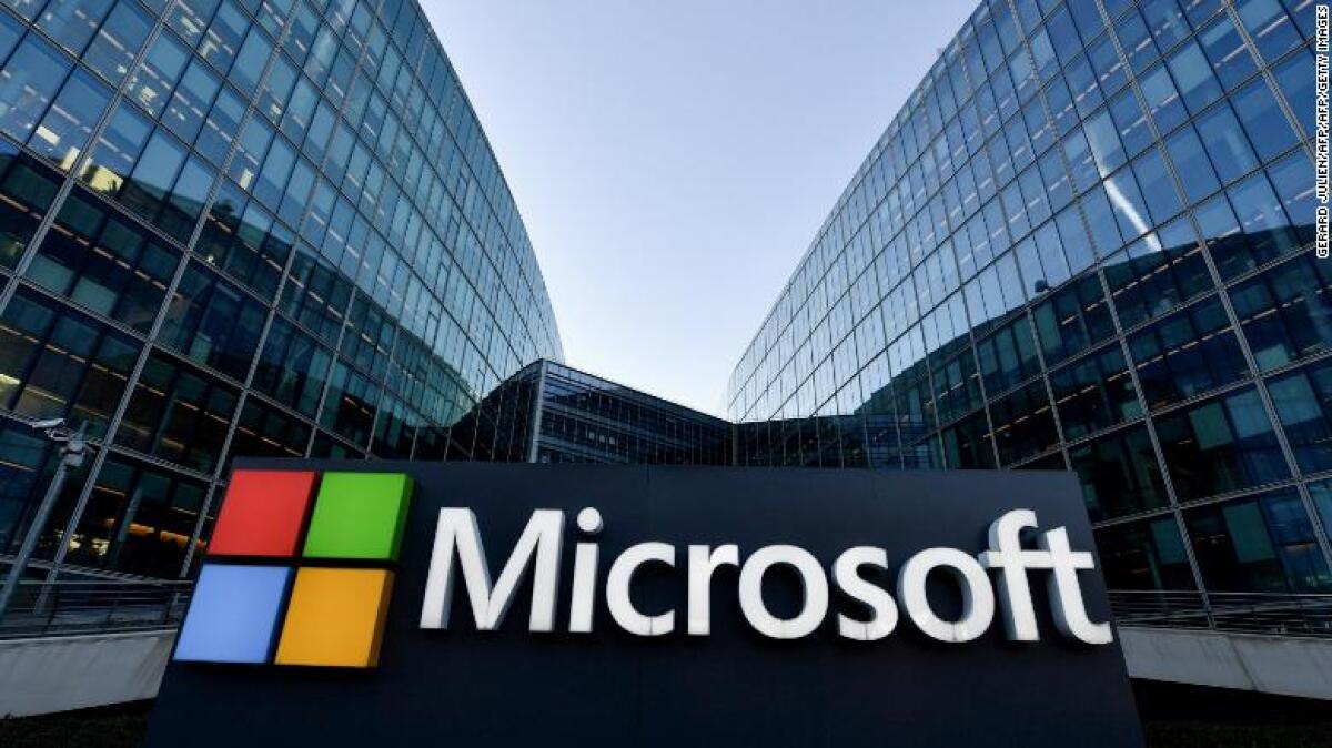 Paul Allen: una vita tra Microsoft, aerei e filantropia - source: www.edition.cnn.com