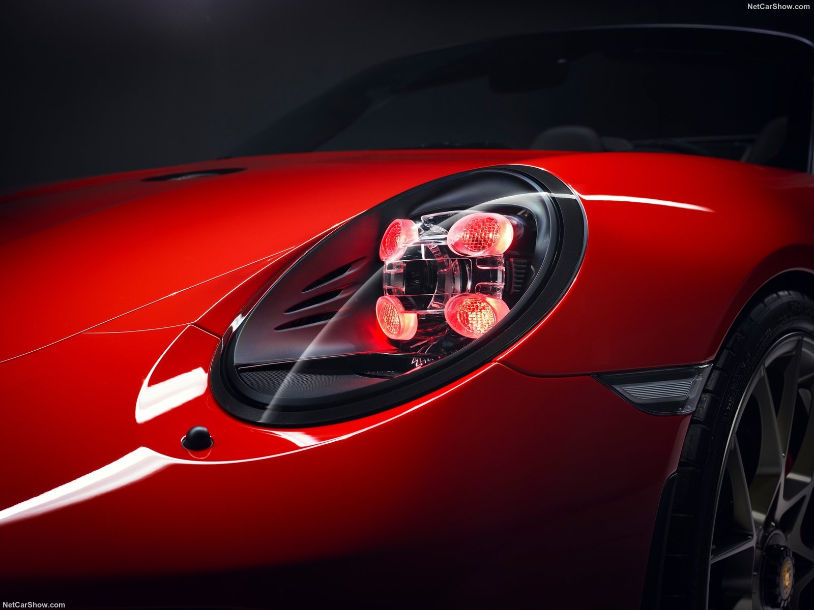 PH: netcarshow.com