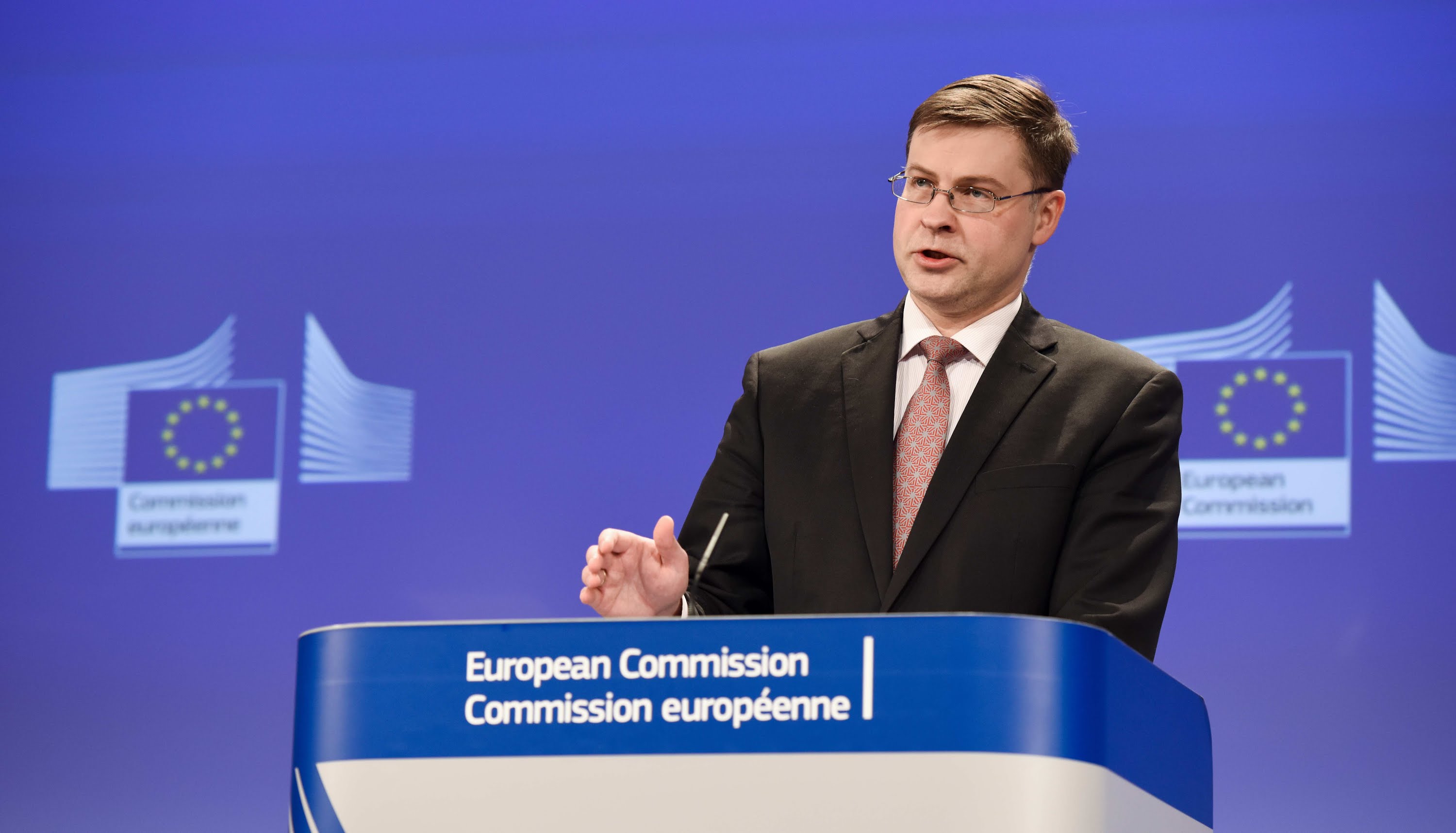 Il Vice Presidente Valdis Dombrovskis