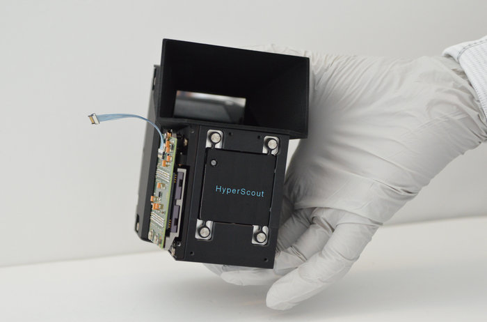 HyperScout: osserva 45 bande spettrali visibili vicine all'infrarosso. Credits: ESA