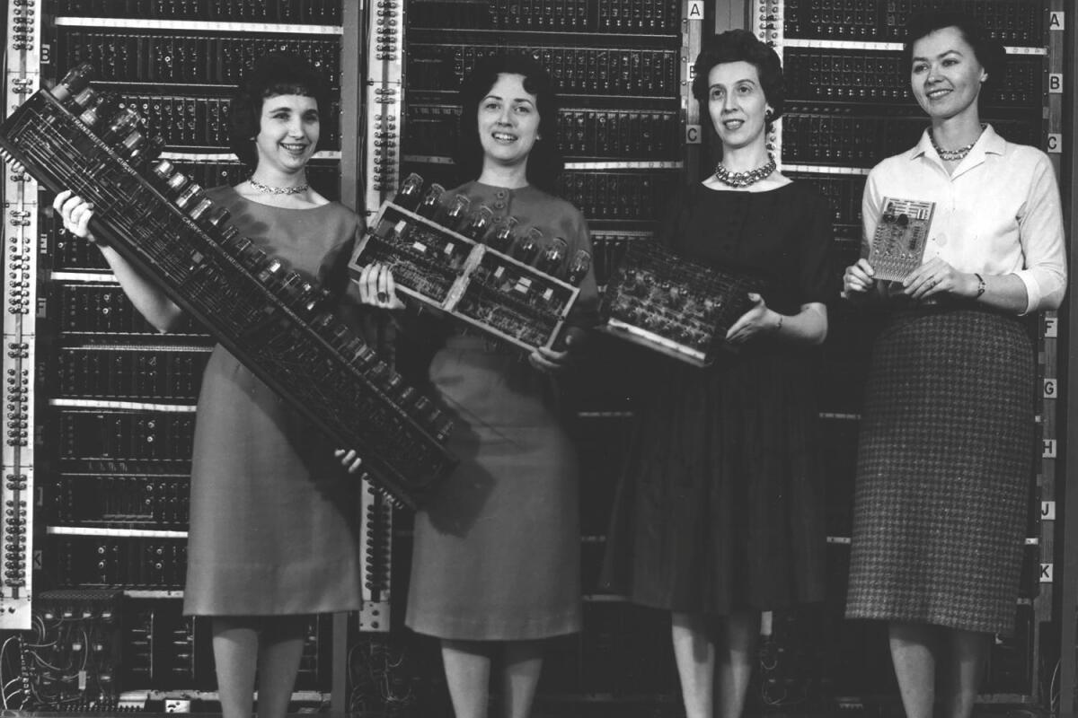 Donne e informatica: le menti più importanti nella storia dei computer - Le donne che hanno aiutato il progresso informatico. Credits: miifotos.com