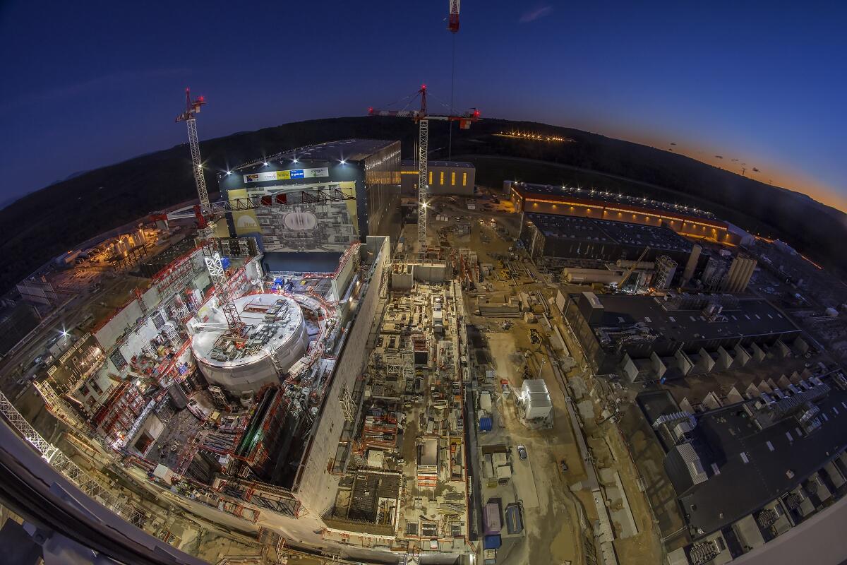 Fusione termonucleare controllata - iter.org