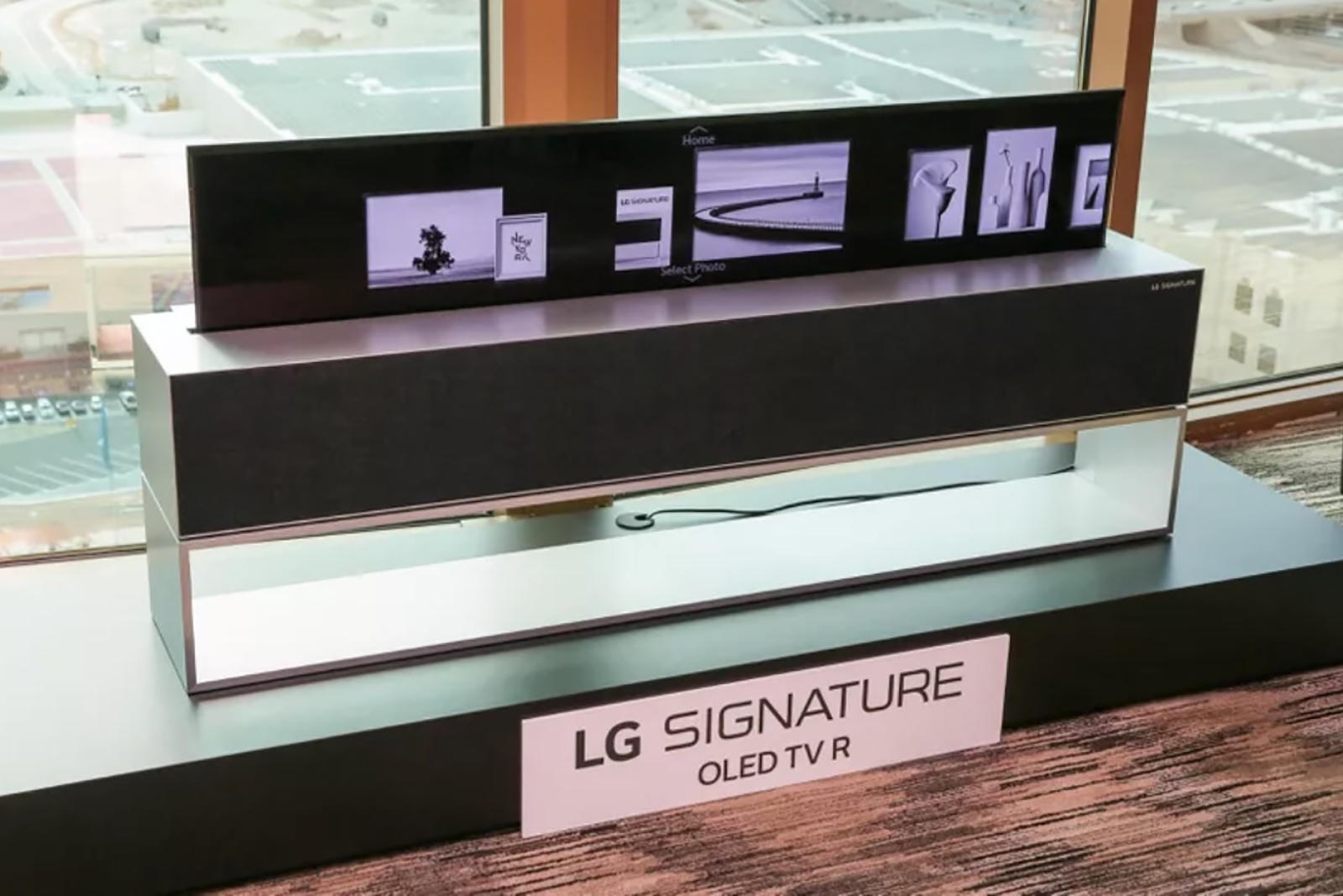 LG SIGNATURE OLED TV R. Credits: CNET