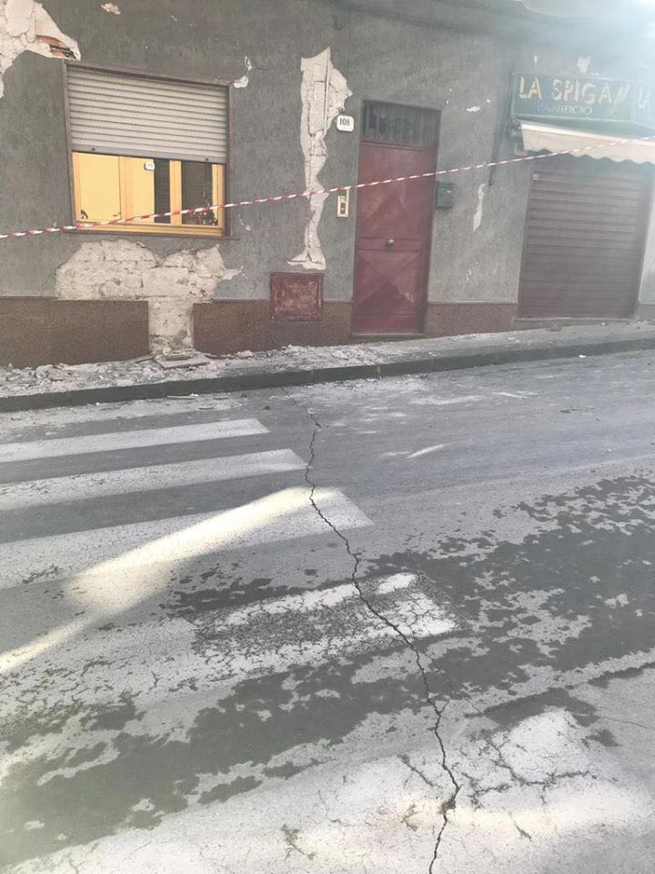 Analisi del danno post-sisma in Sicilia (Galleria fotografica con descrizione)